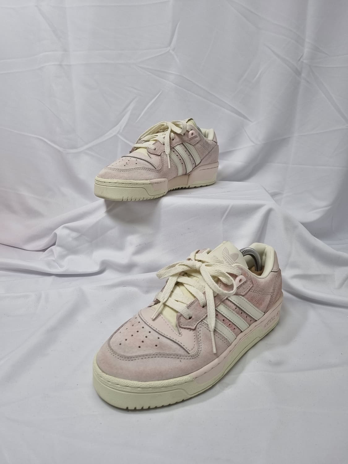 235 아디다스 라이벌리 로우 핑크 스니커즈 상품이미지7