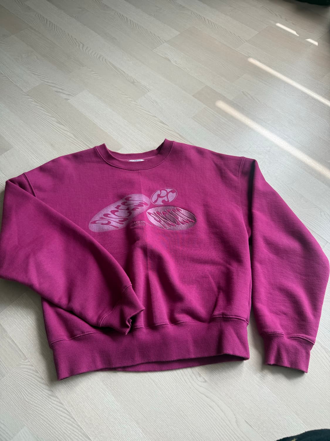 piscess 파이세스 크롭 크루넥 상품이미지2