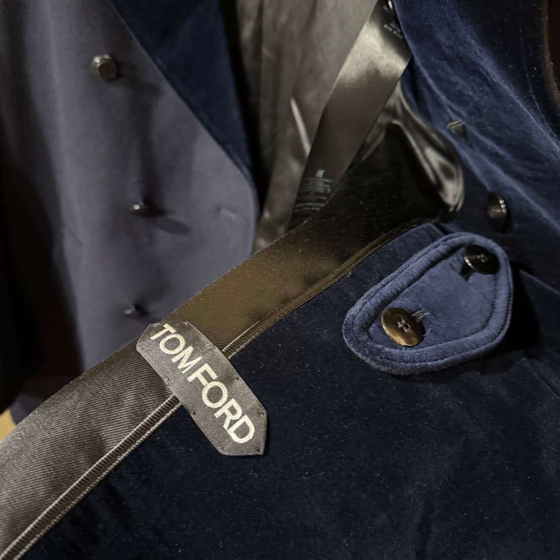 톰포드 23 F/w 코트 판매 합니다. 상품이미지7