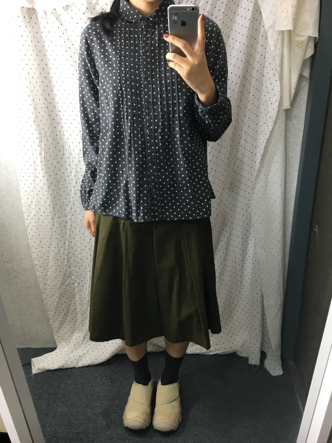 다크 그레이 도트 셔츠 상품이미지5