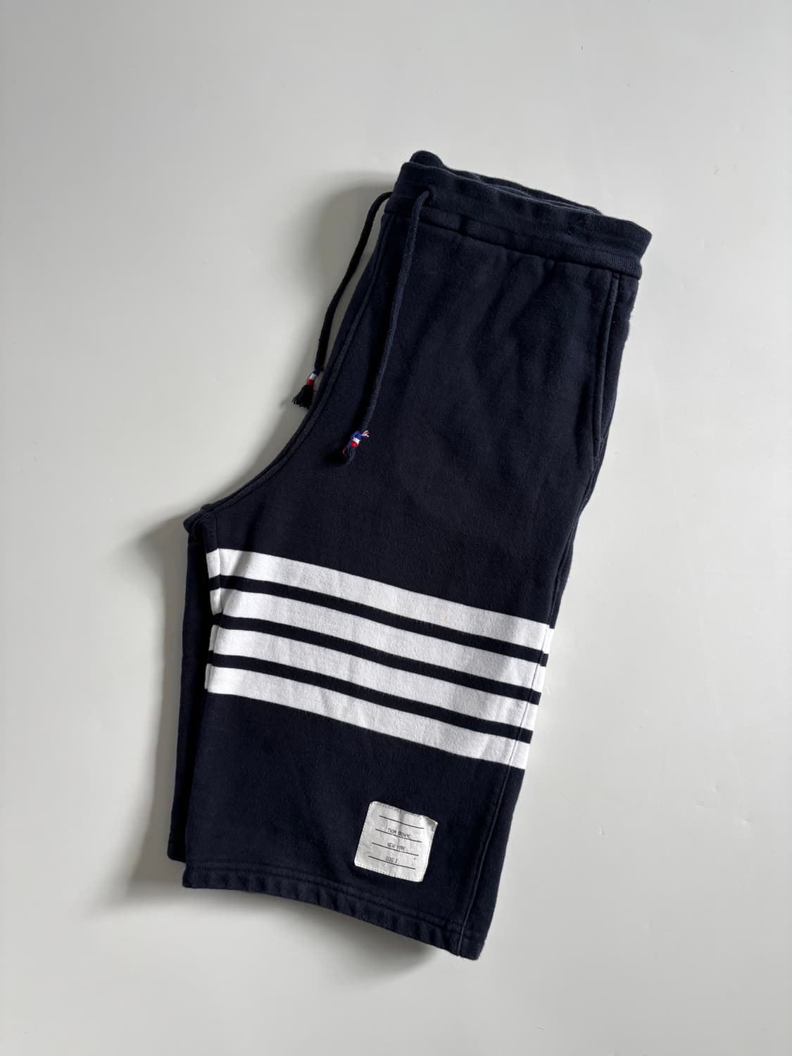 Thom Browne 톰브라운 네이비 하프 팬츠  상품이미지1