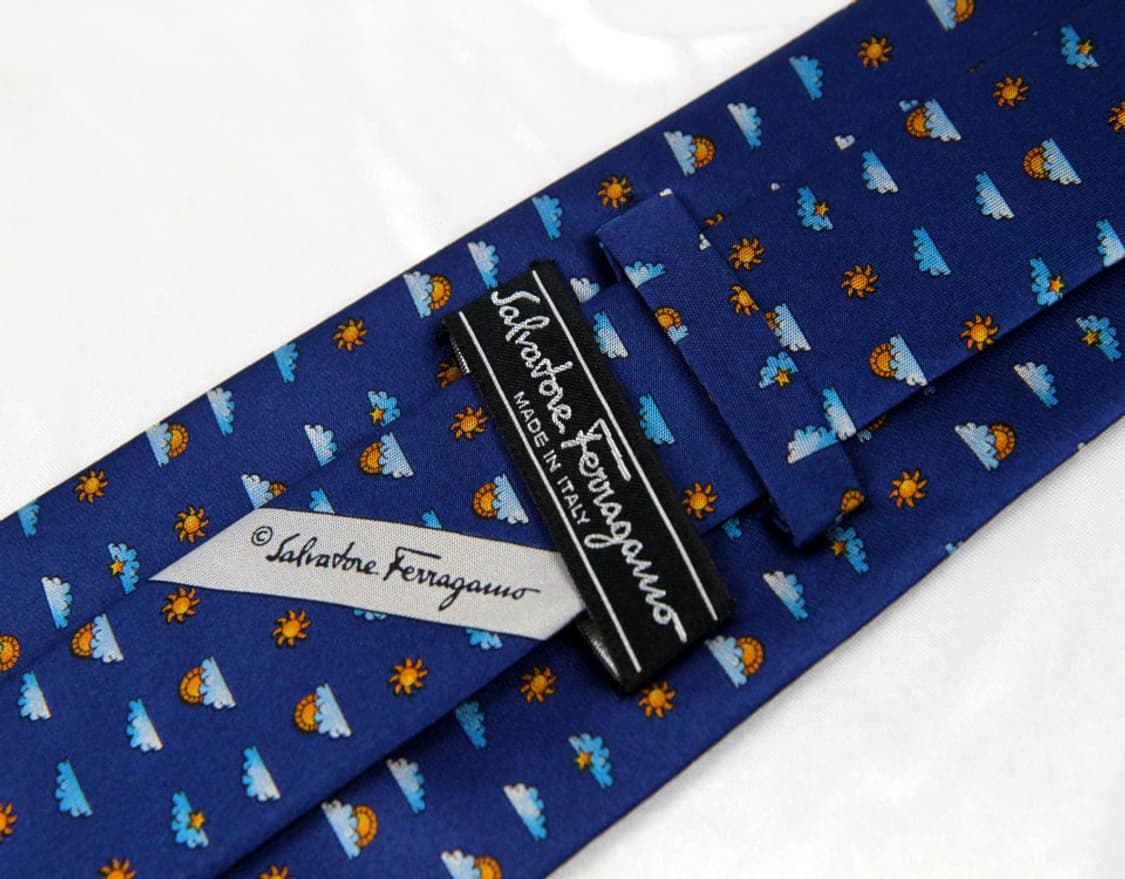 페라가모 9.4cm A+등급 남자 명품 넥타이 상품이미지3