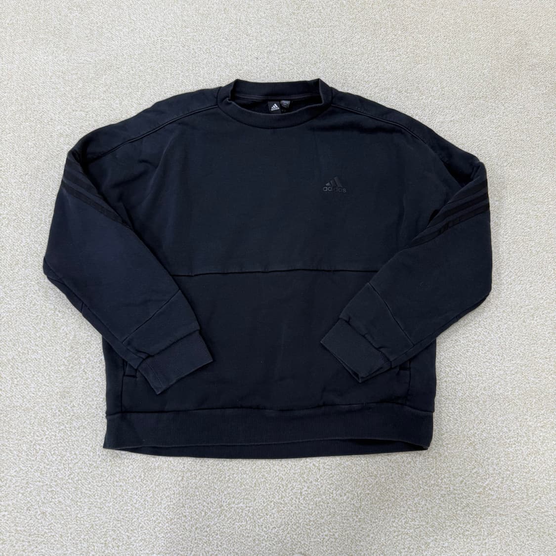 L 아디다스 워드 크루 맨투맨 0130T1 상품이미지1