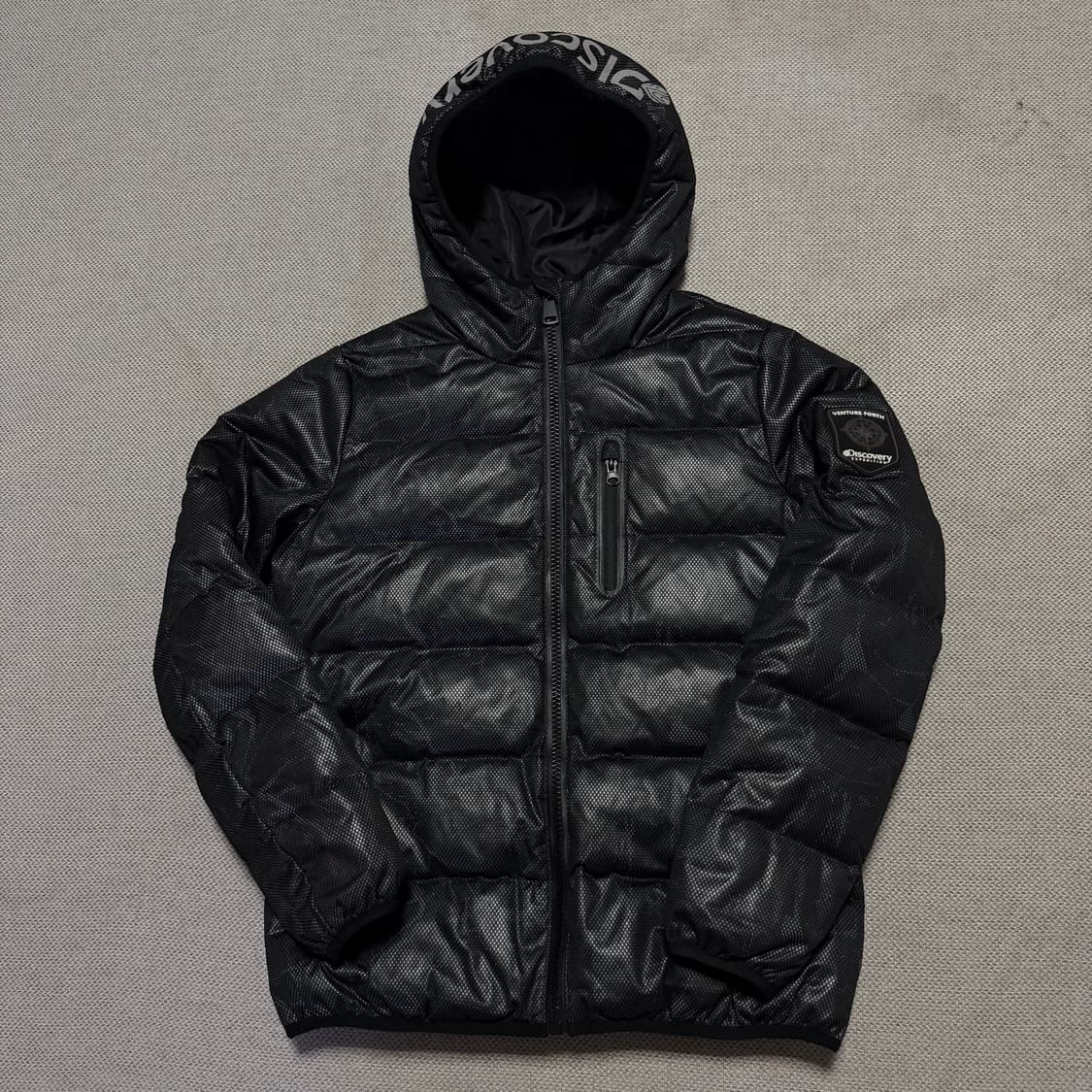 디스커버리 패턴 후드 패딩자켓 상품이미지1