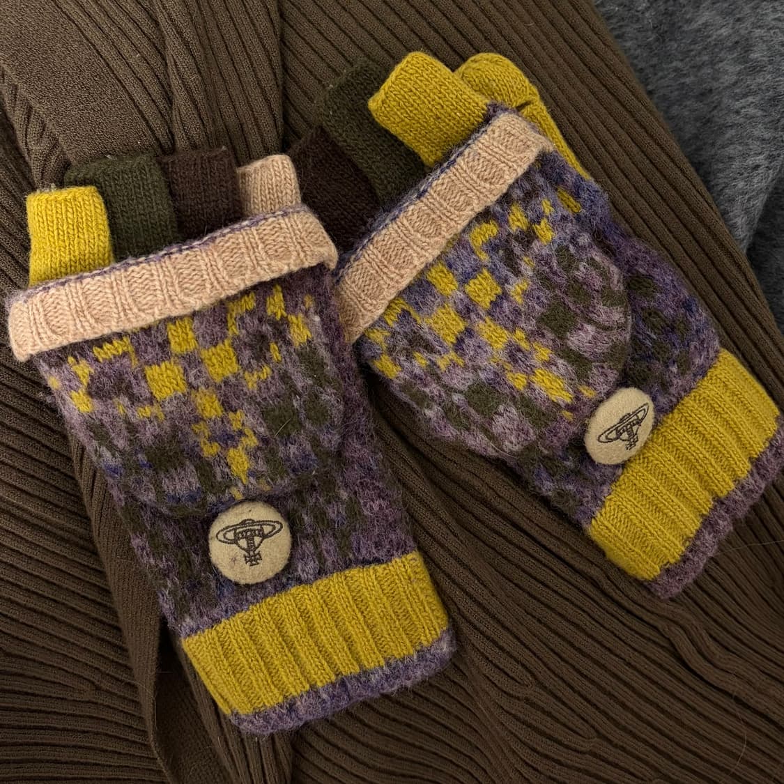 비비안웨스트우드 투웨이 장갑 상품이미지1