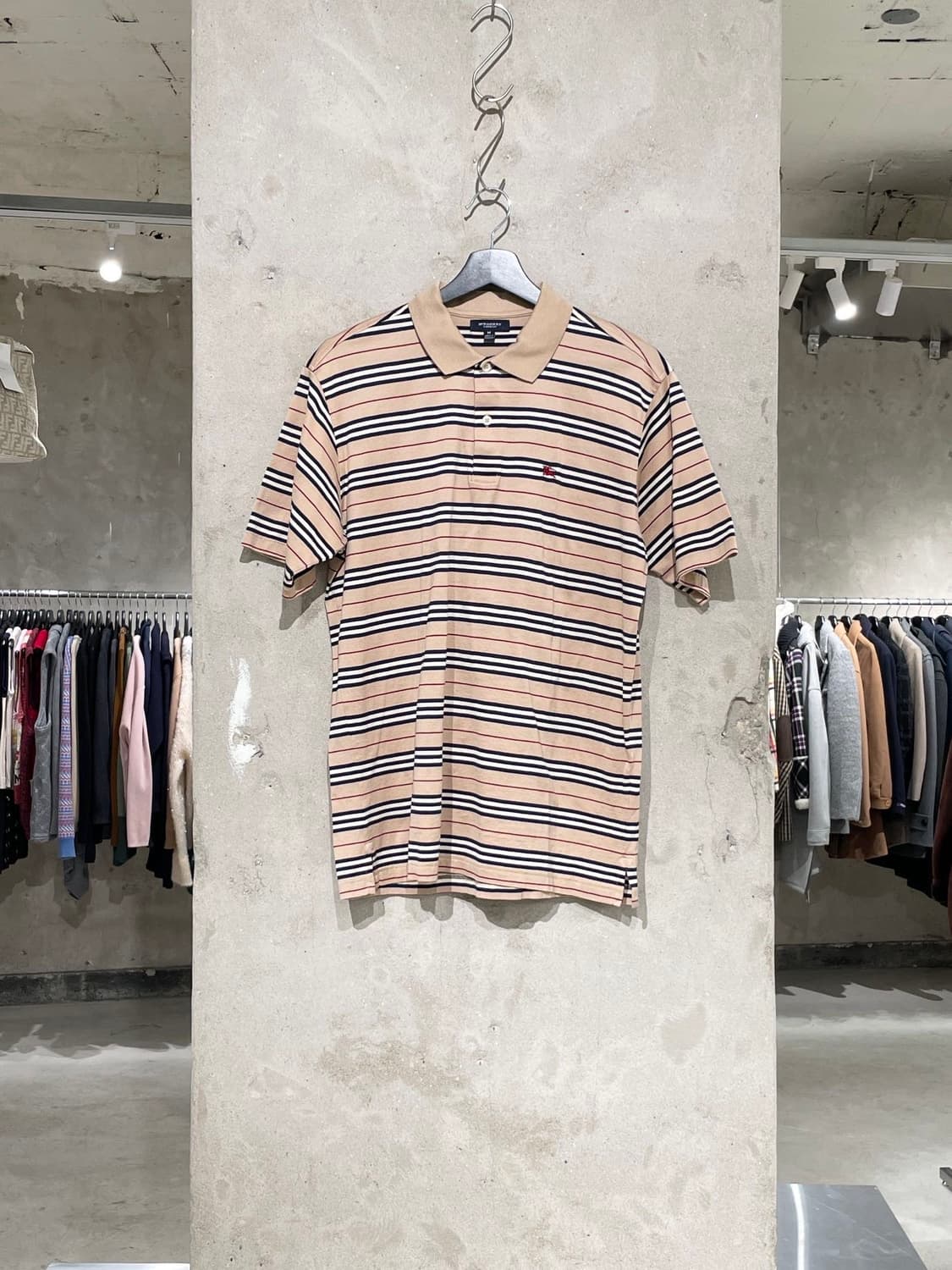 버버리 베이지 기마로고 스트라이프 pk 하프티 상품이미지1