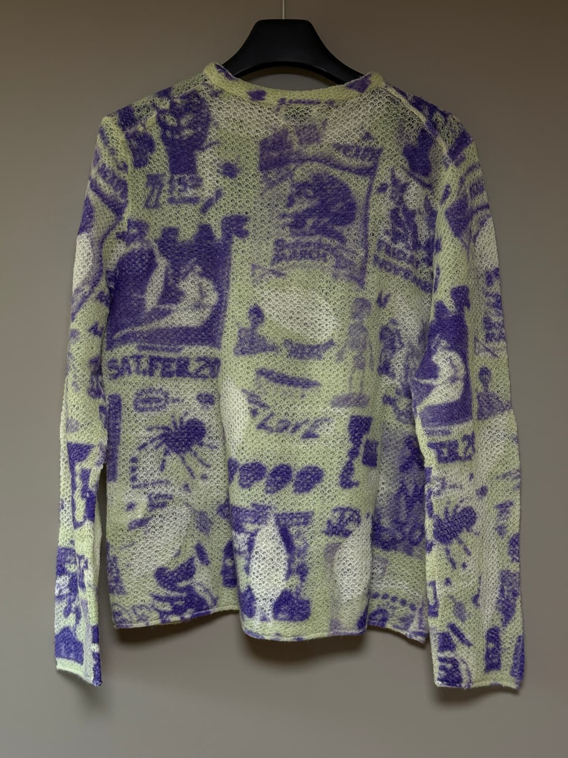 Acne Studios 아크네 퍼플 프린트 스웨터 상품이미지3