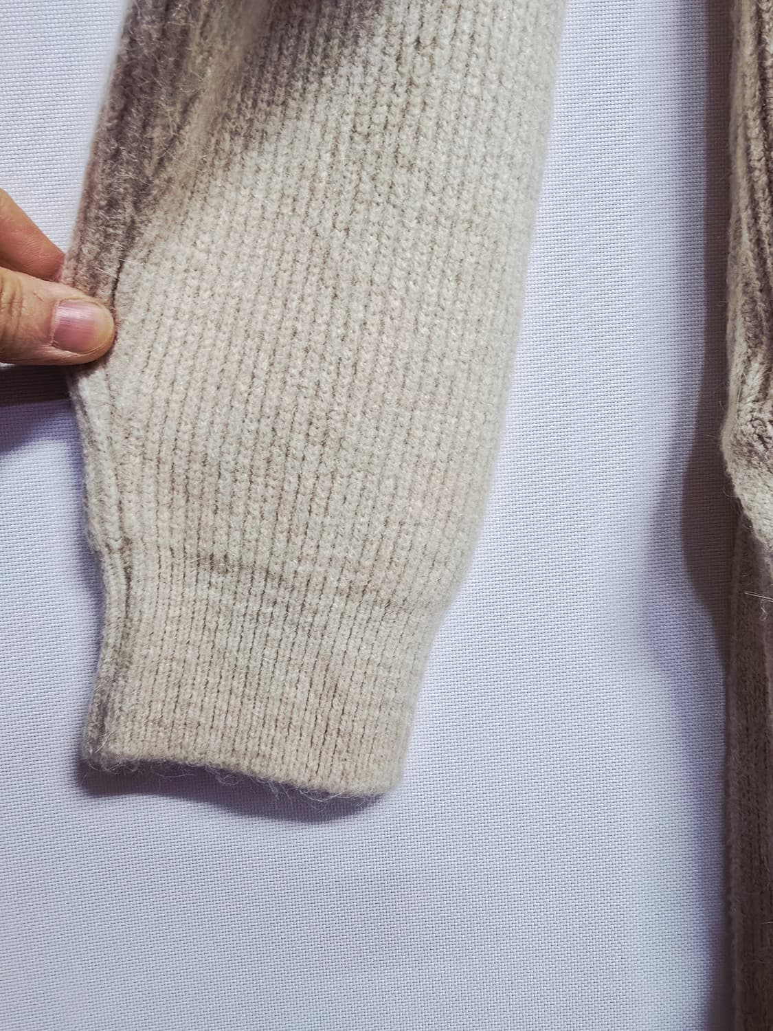 나인 아이보리 브이넥 가디건 상품이미지4