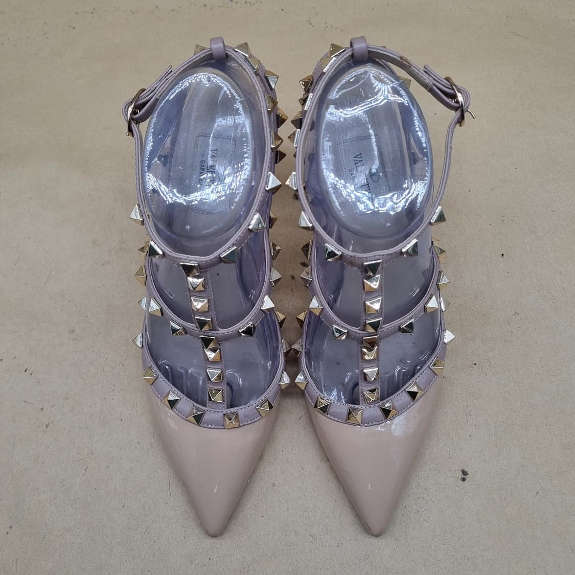 발렌티노 락스터드 여성힐 38 240 굽10 상품이미지2