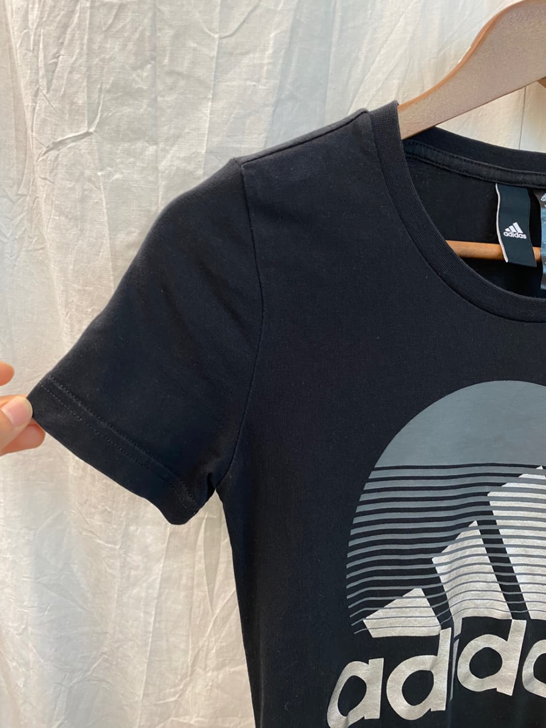 ADIDAS 반팔티셔츠(M) 상품이미지4