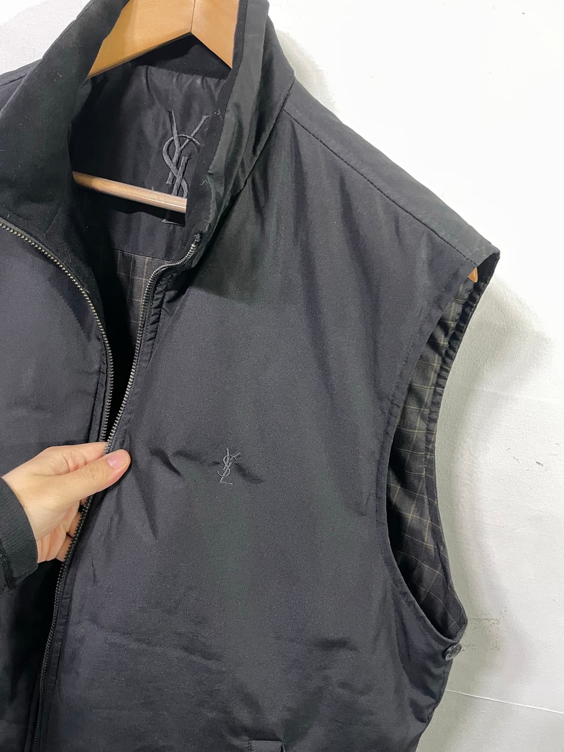 입생로랑 다운 패딩조끼 YSL 100-105사이즈 상품이미지3