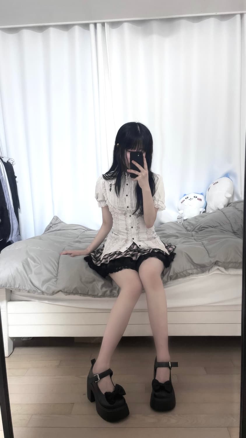 오즈온 ozzon 빈티지 로즈 레이스 히메 블라우스 상품이미지1