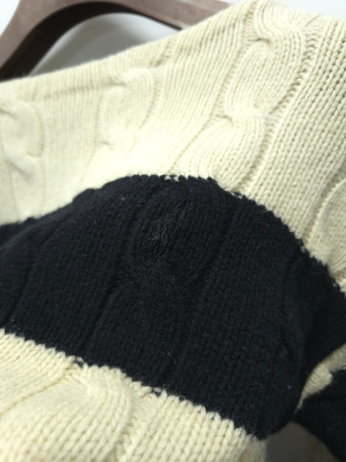 ​[희귀] 폴로 럭비라인 한정판 셰틀랜드 울 100% 꽈배기 단가라 니트 상품이미지5