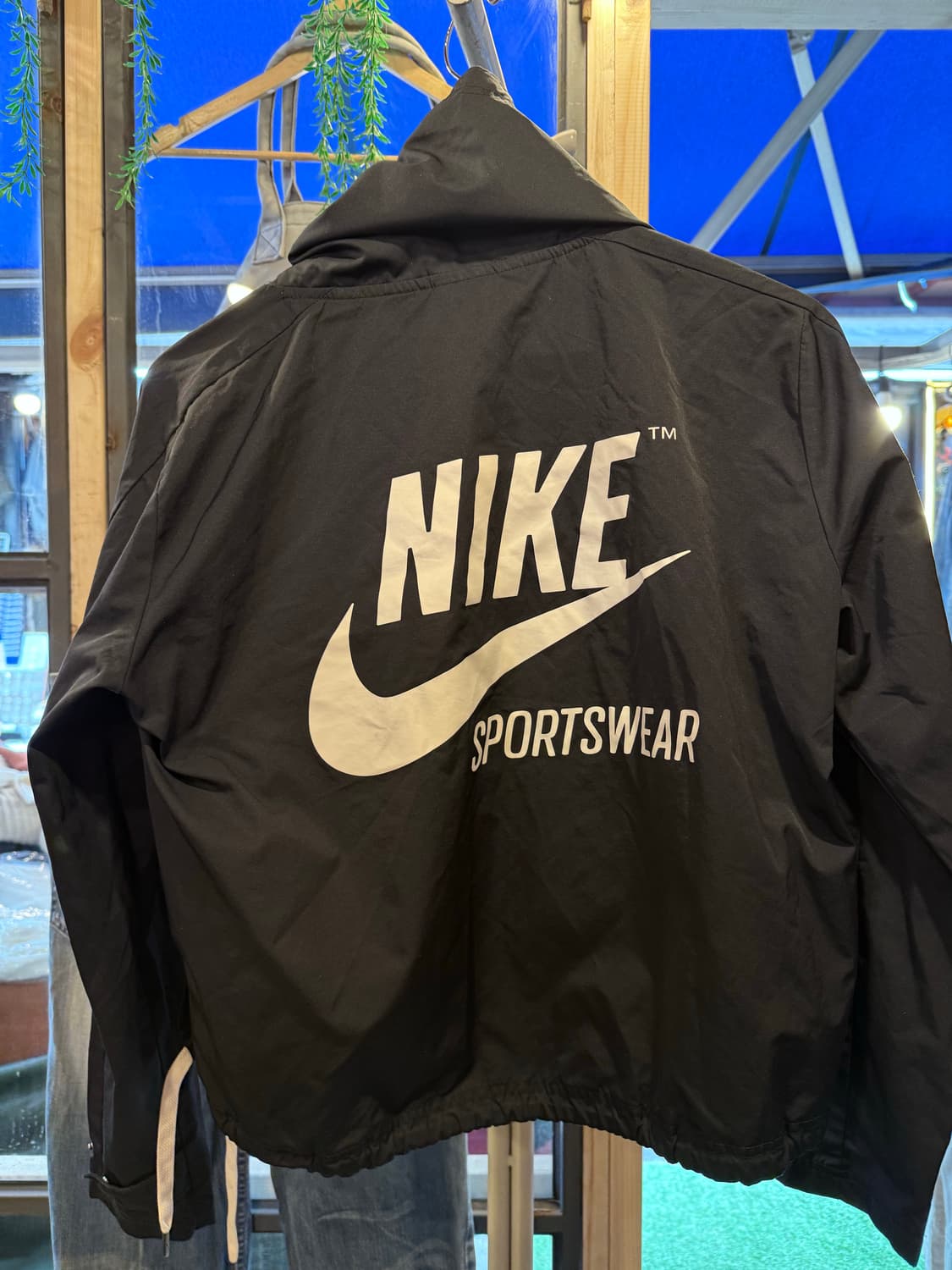 나이키 스포츠웨어 블랙 아노락 바람막이 상품이미지4