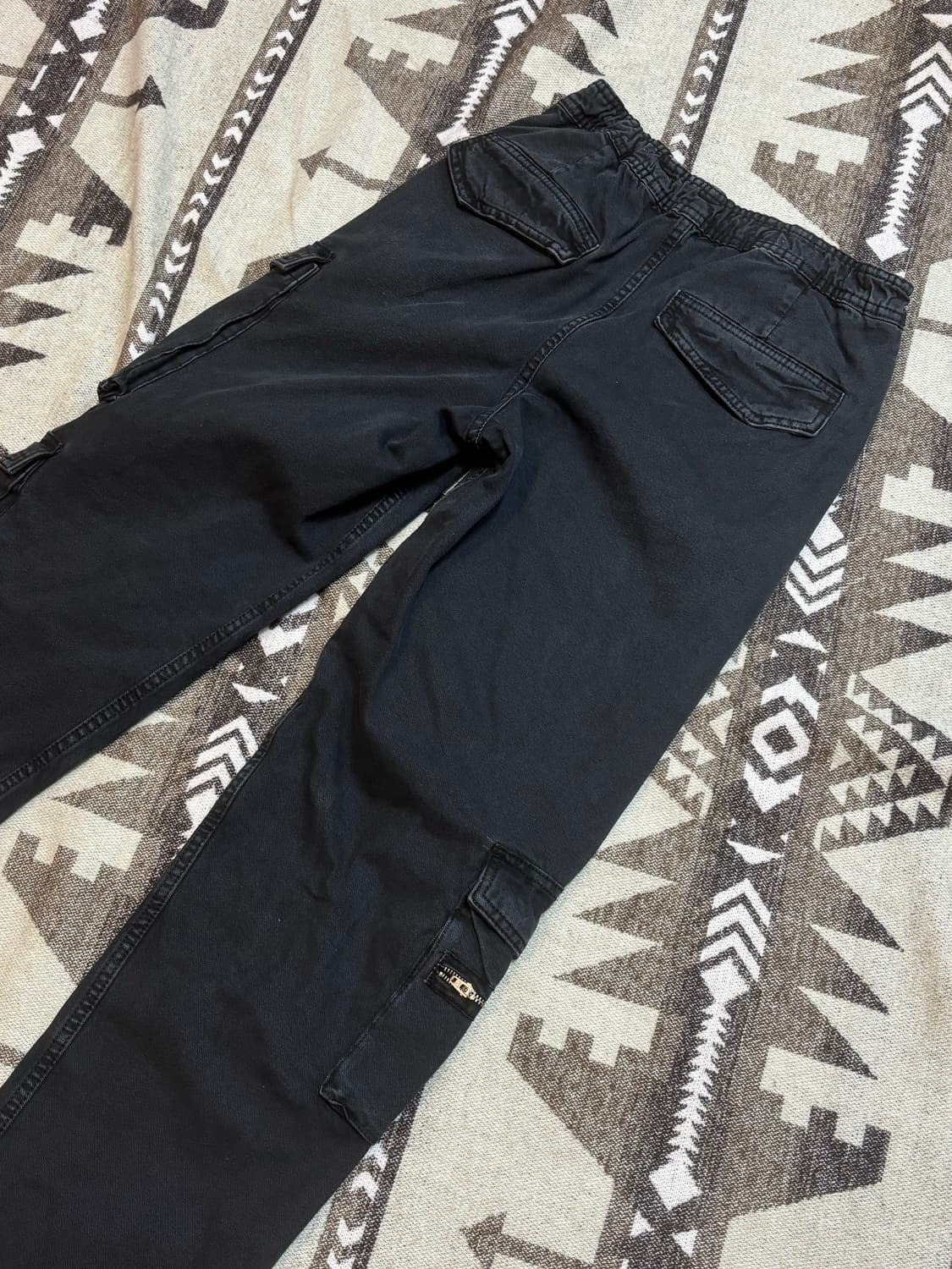 zara 멀티 포켓 카고 팬츠 상품이미지4