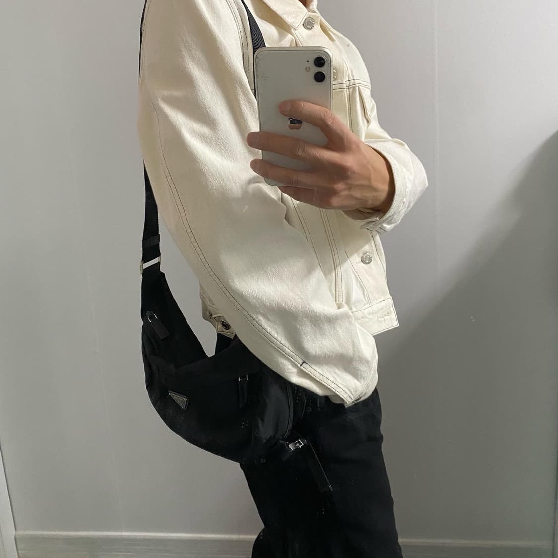 Prada Nylon Cross Bag 상품이미지2