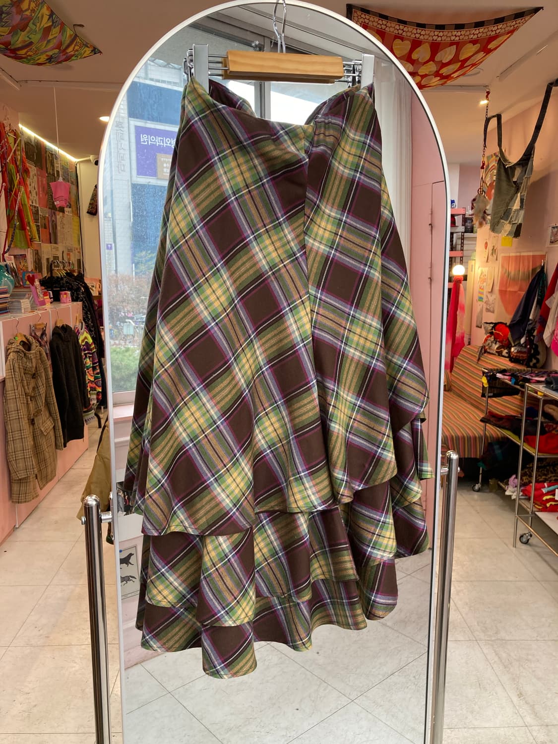 브라운 체크 언발란스 롱스커트 상품이미지1