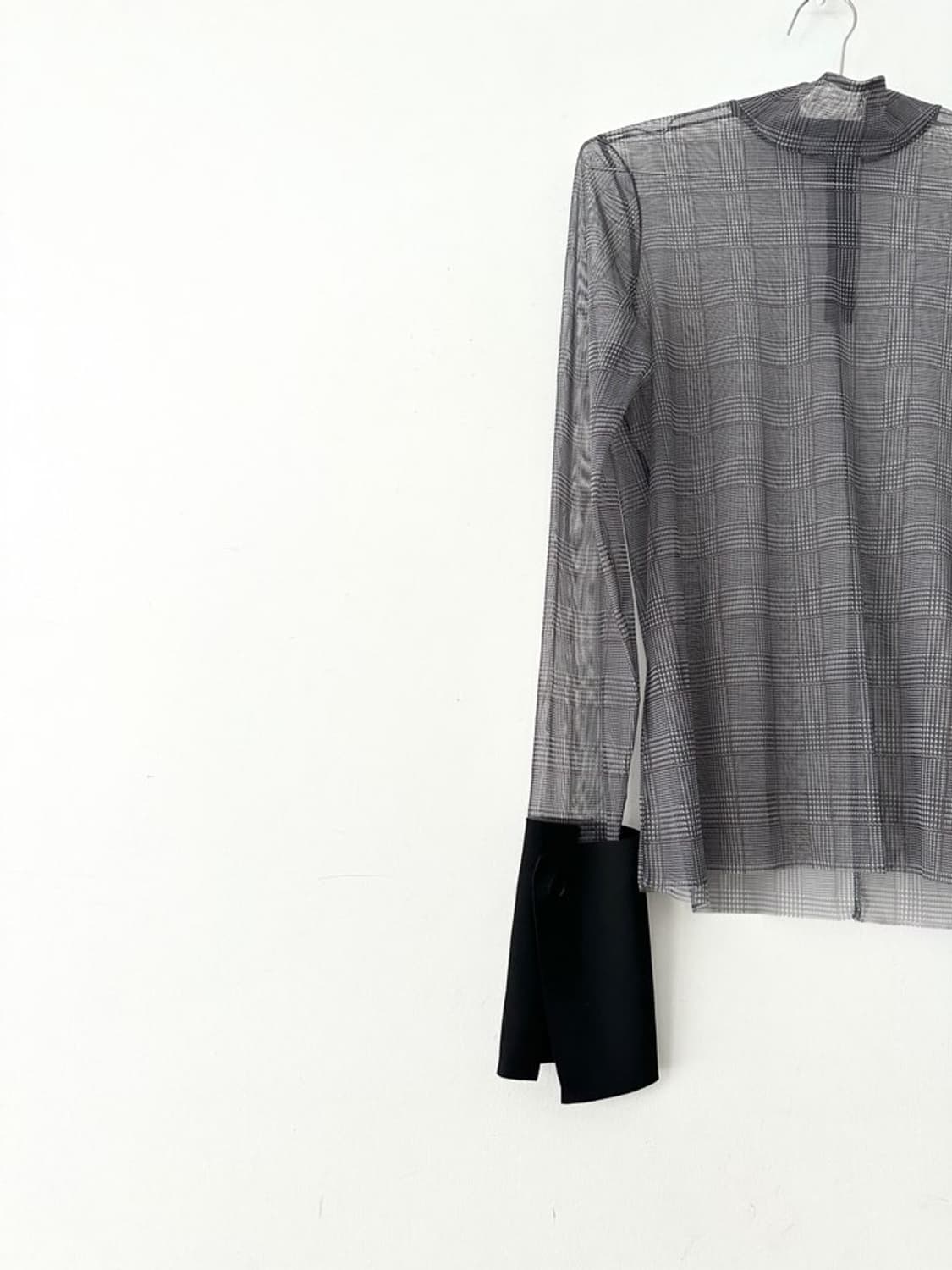 Sheer check cuffed top 상품이미지2