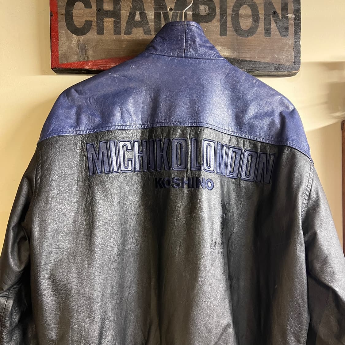 MICHIKO LONDON KOSHINO Leather Stadium 상품이미지9