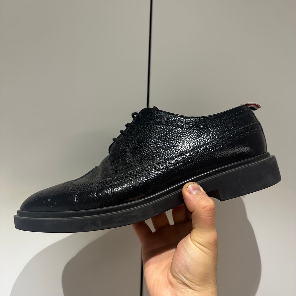 톰브라운 윙팁 러버솔 상품이미지3