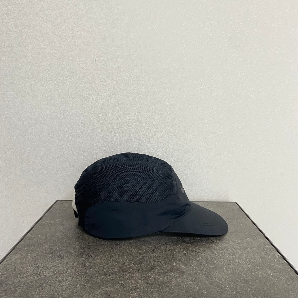 (OS) 슈프림 나이키 러닝캡 캠프캡 모자 트레일 블랙 정품 상품이미지3