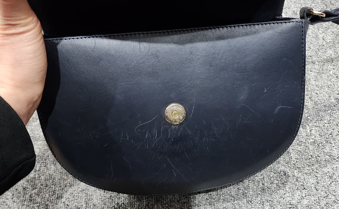 APC 아페쎄 다이안 테슬 크로스백 가방 상품이미지4