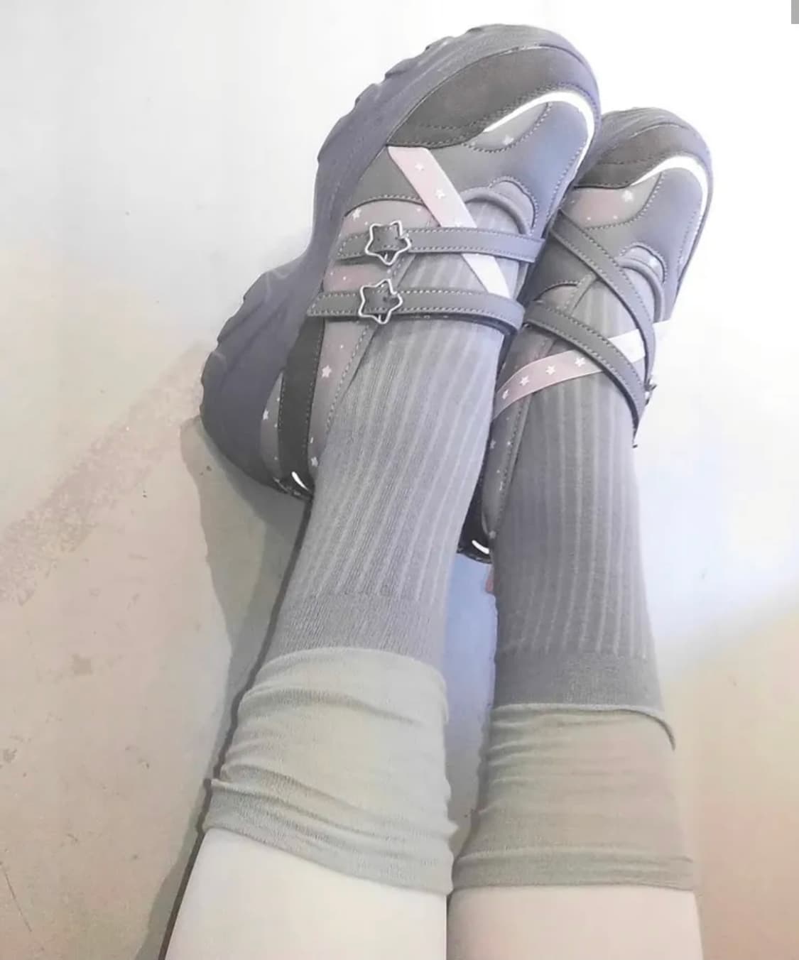 YOUHEEXOTZ 유희x오찌 로미타 플랫폼 스타 메리제인 슈즈 그레이 상품이미지1