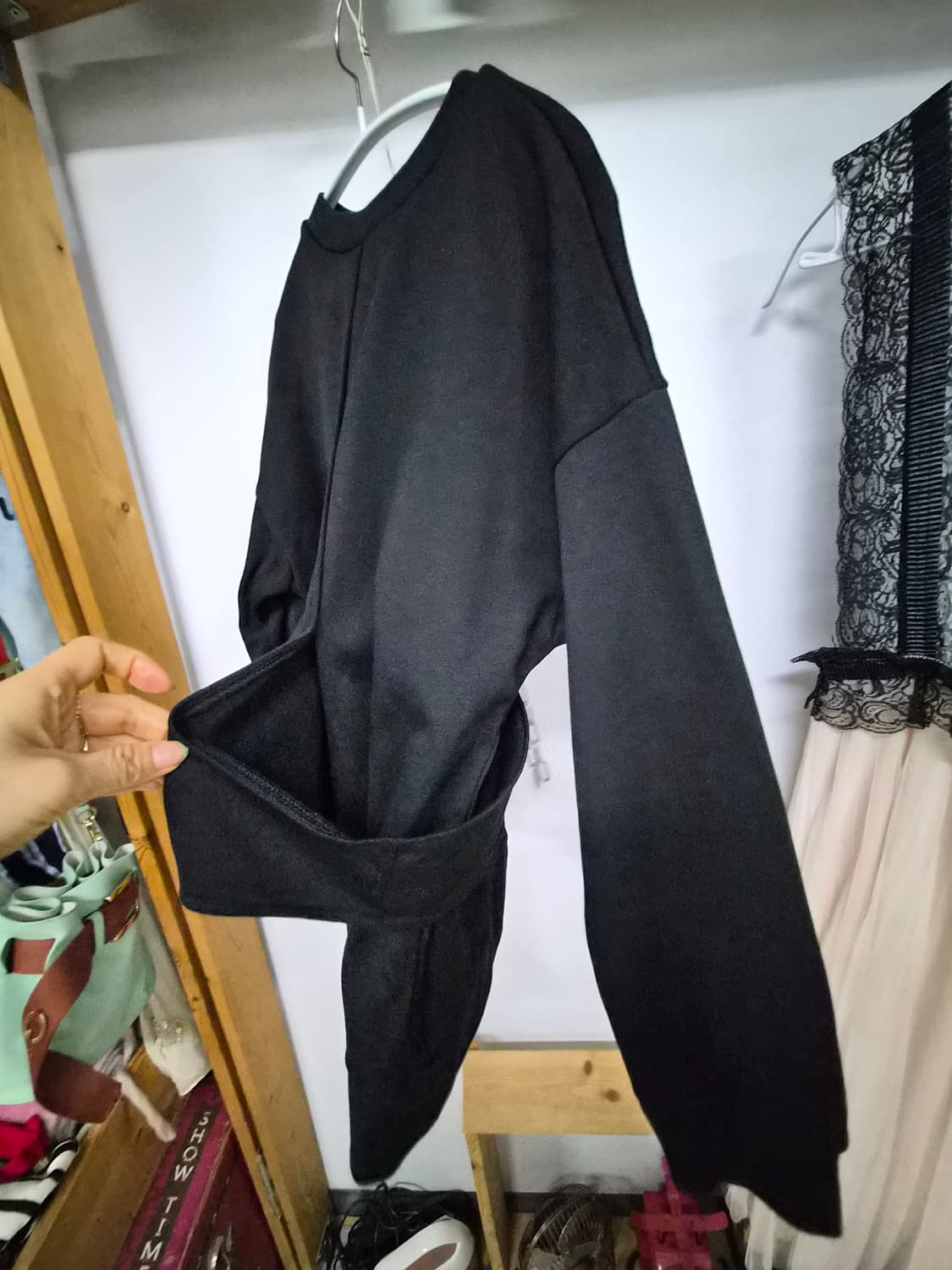 엔쥬반 언발란스 맨투맨 상품이미지4