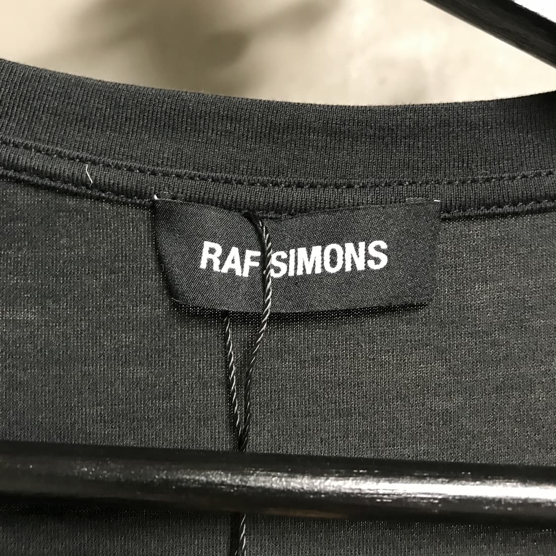 라프시몬스 블랙 반팔 티셔츠 S 상품이미지4