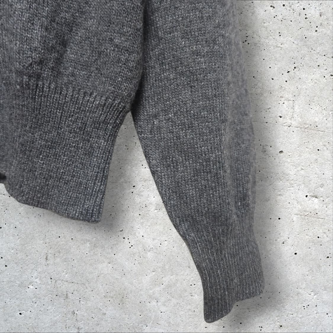 단톤 크루넥 니트 가디건 차콜 (95/M) 상품이미지5