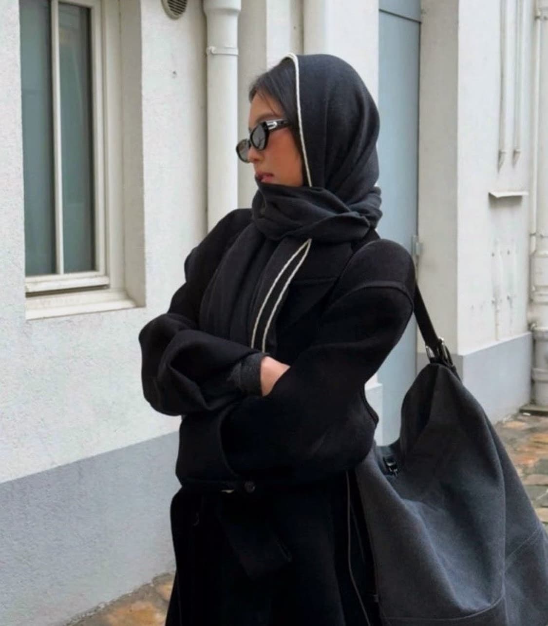 제니 착용 제품 신상 명품 르메르 벨트백 팔아요 belted 토트백 코튼 상품이미지5