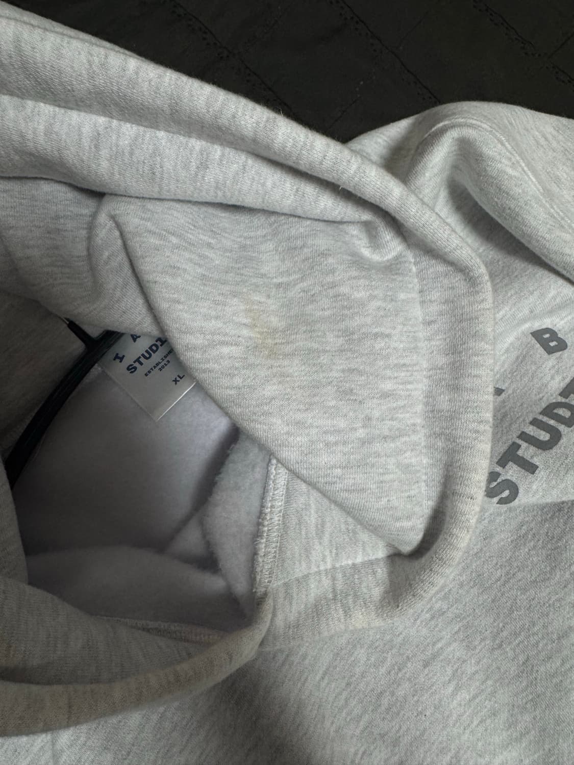 아이앱 스튜디오 후드 라이트 그레이 판매합니다. 상품이미지3