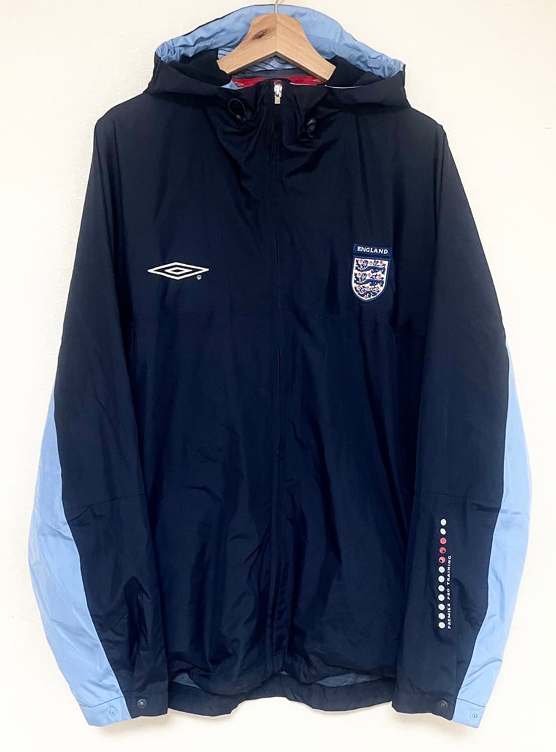 엄브로 잉글랜드 국대 03/04 트레이닝 자켓 상품이미지4