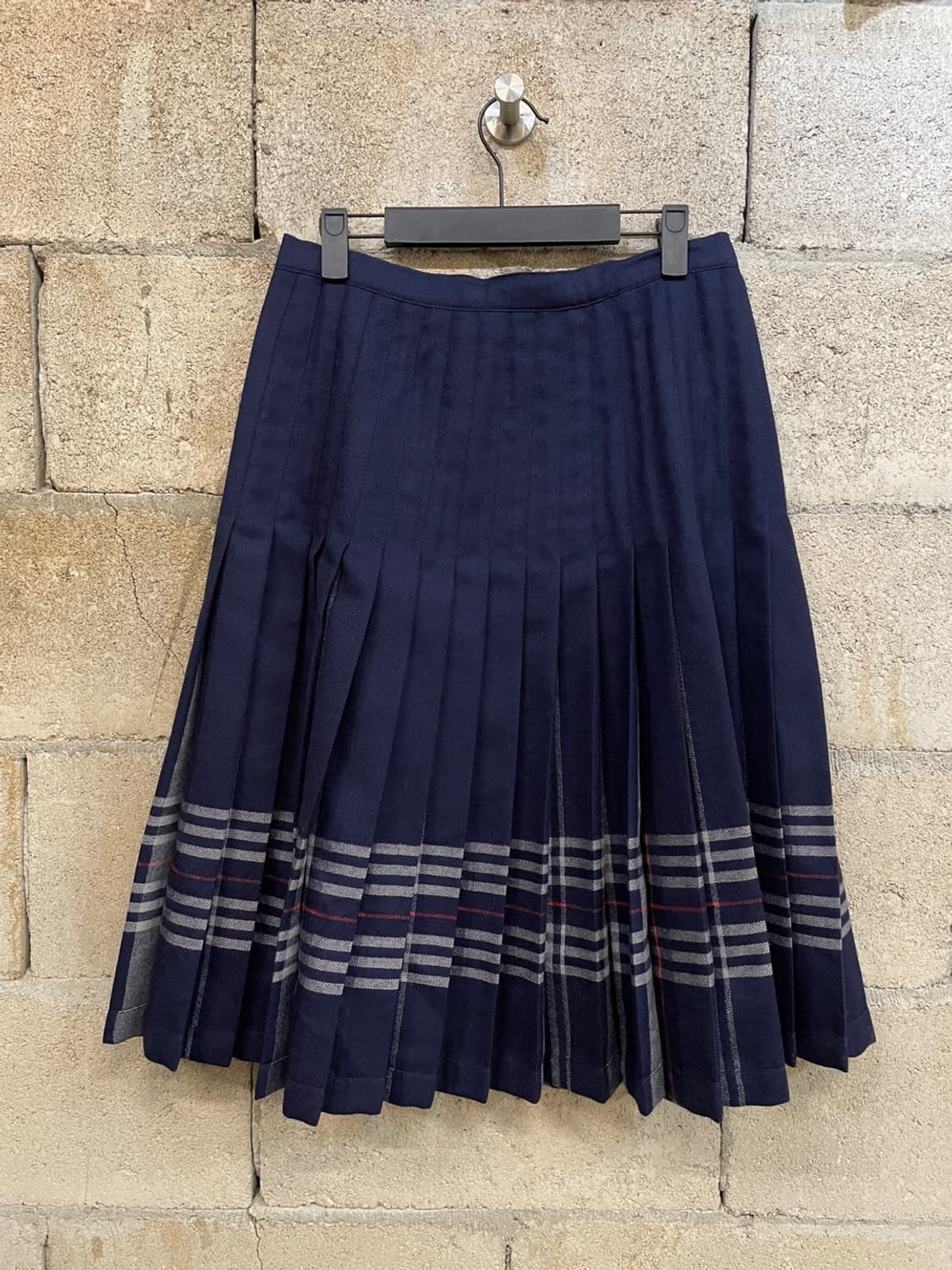 버버리 네이비 노바 체크 리버시블 스커트  상품이미지4