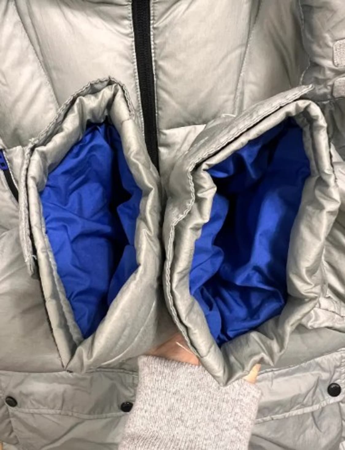 아디다스 남성 실버그레이덕다운패딩 L 사이즈 상품이미지4