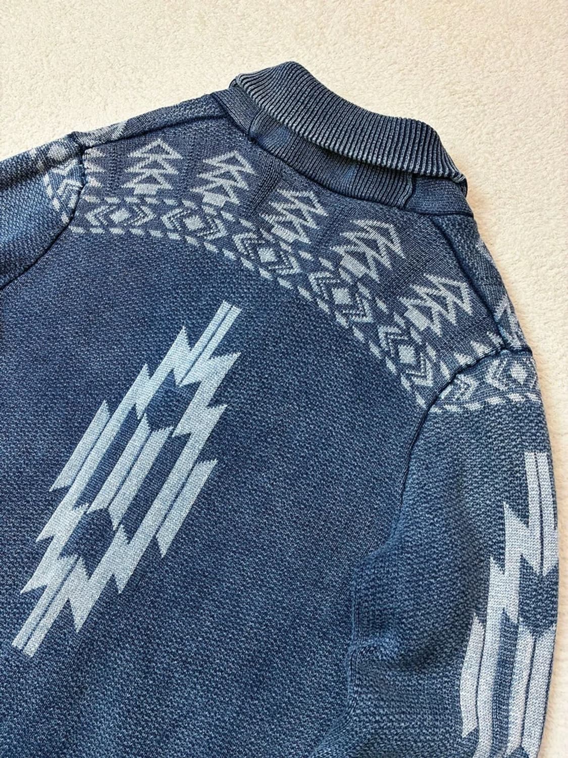 베이플로우 가먼트워싱 나바호 숄카라 니트 가디건 PN6089 상품이미지7