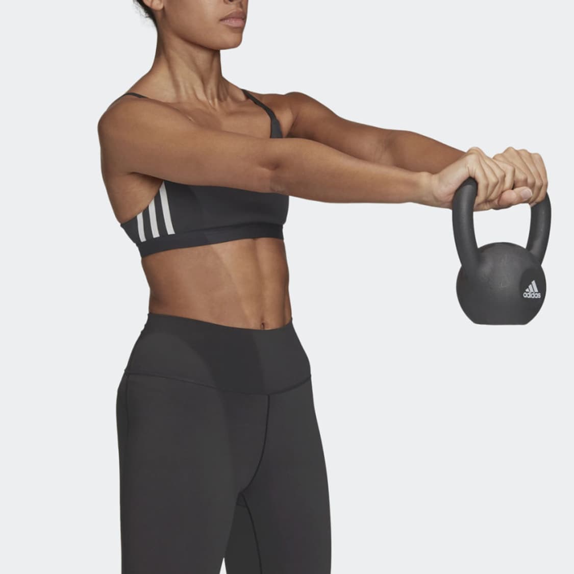 아디다스 올 미 3-스트라이프 라이트 서포트 우먼스 스포츠브라 블랙 상품이미지4