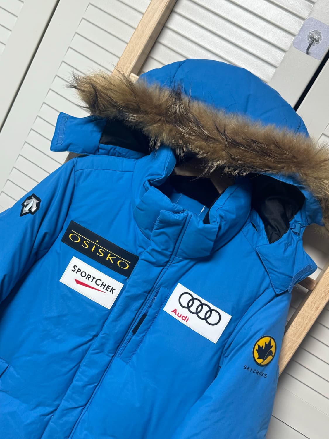 데상트 아우디 블루 패딩 자켓 새상품급 상품이미지3