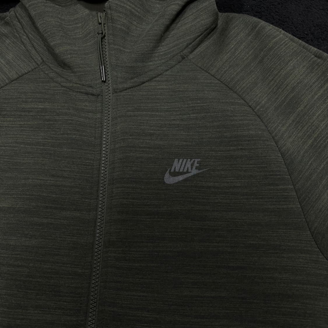 M 나이키 테크팩 카키 후드집업 상품이미지3