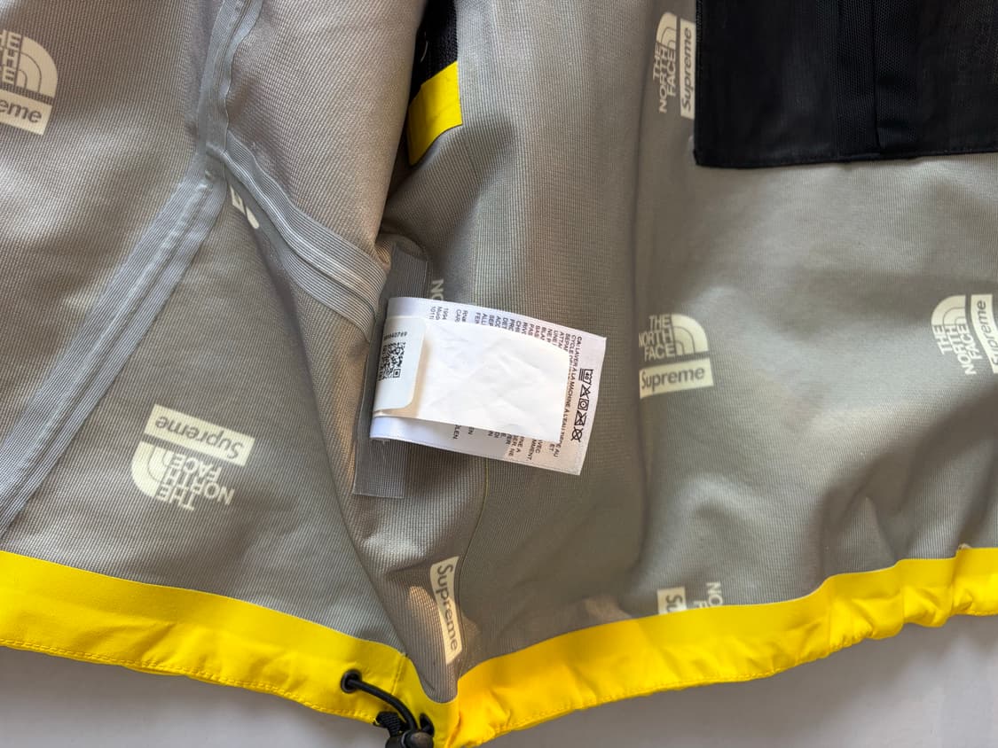 슈프림 x 노스페이스 테입드 심 쉘 자켓 옐로우 L 팔아요 상품이미지4