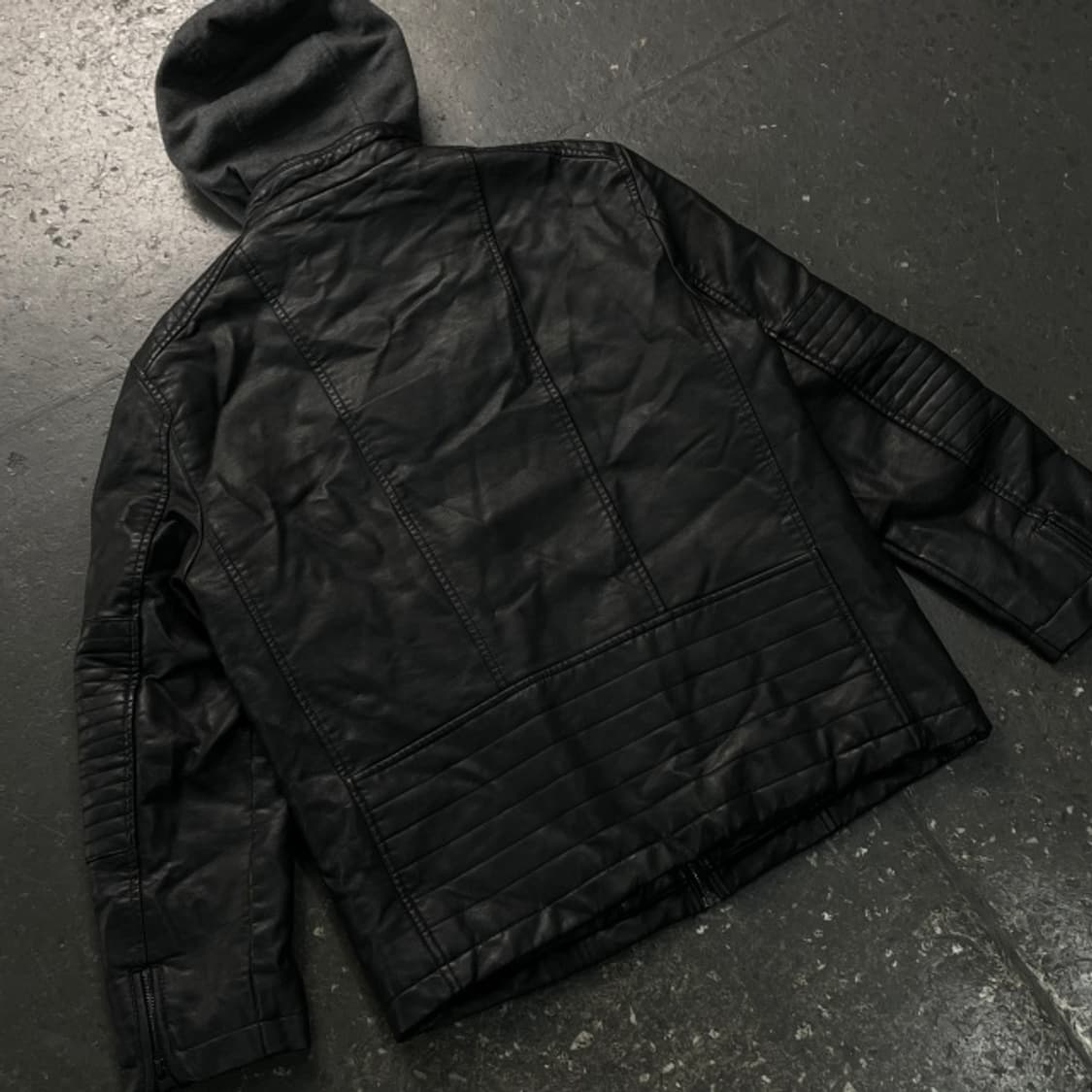 100 리바이스 유광 레더 후드 자켓  상품이미지7