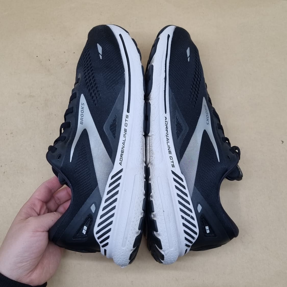 브룩스 아드레날린 GTS 남성운동화280 상품이미지5