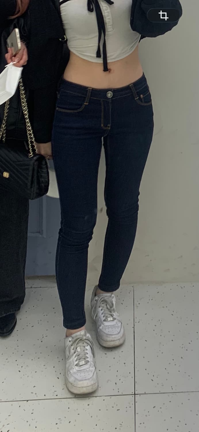 로우라이즈 진청데님팬츠 스키니진 블랙진 상품이미지2