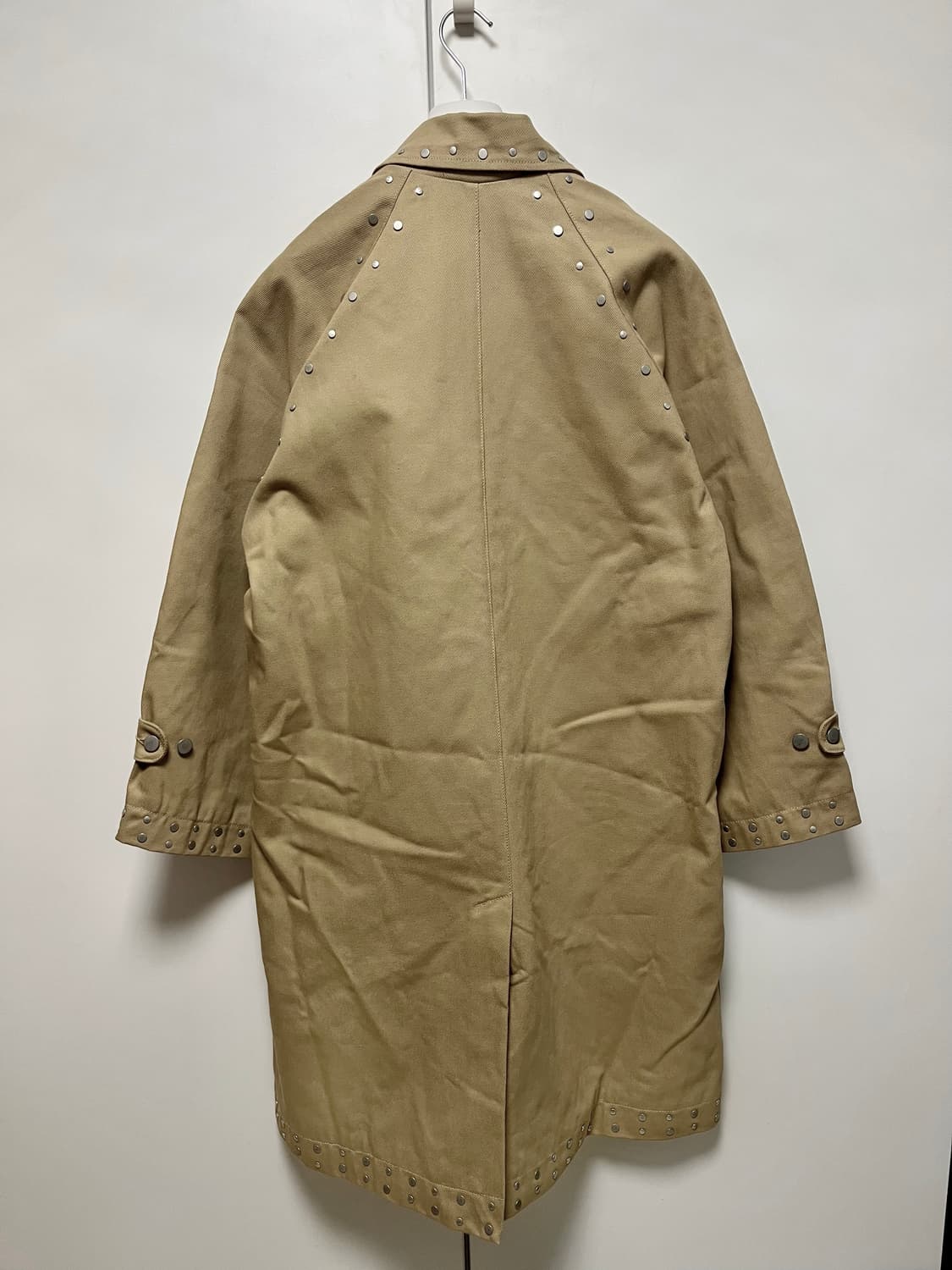 [S,M]기마구아스 Tina 스터드 코트/베이지 상품이미지3