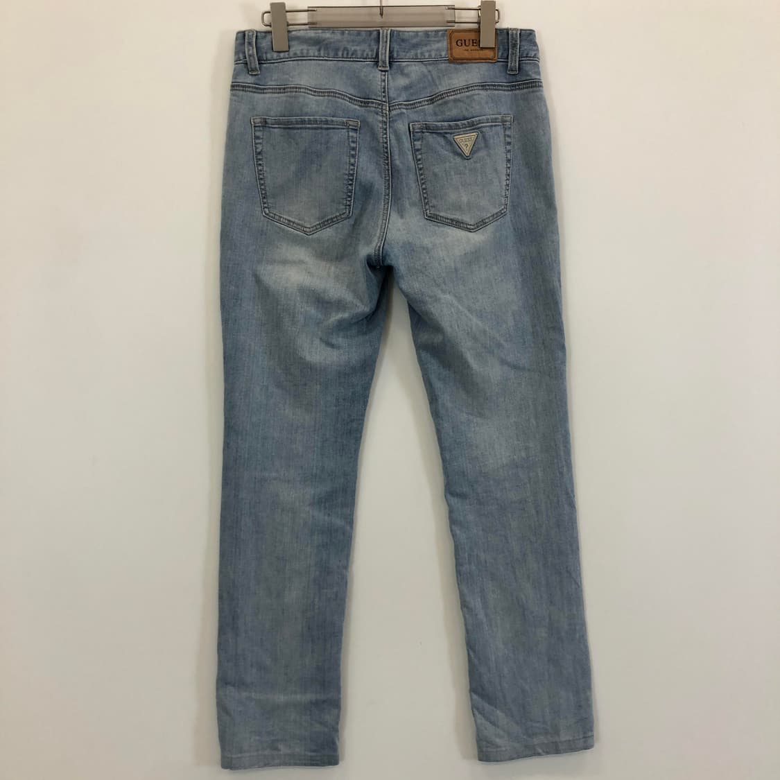 게스 은장 프리미엄 연청 데님진 30 인치 상품이미지3
