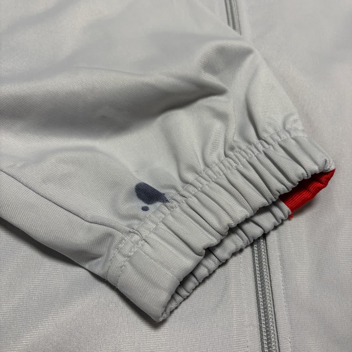 맨체스터 유나이티드 오피셜 그레이/블랙 레드라인 져지 상품이미지6