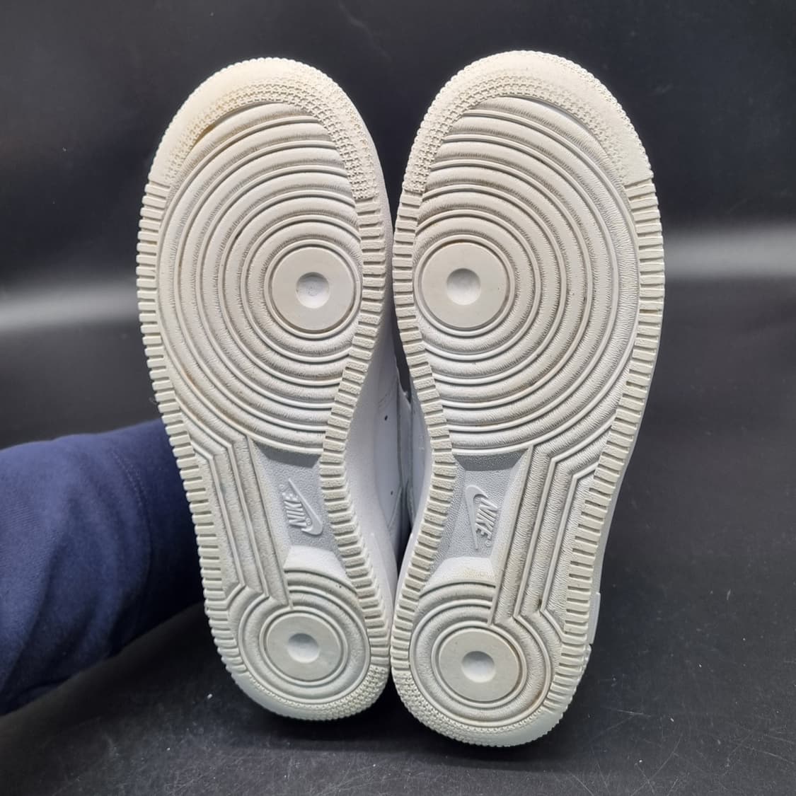 나이키 에어포스1 로우 올백 운동화 265 상품이미지3