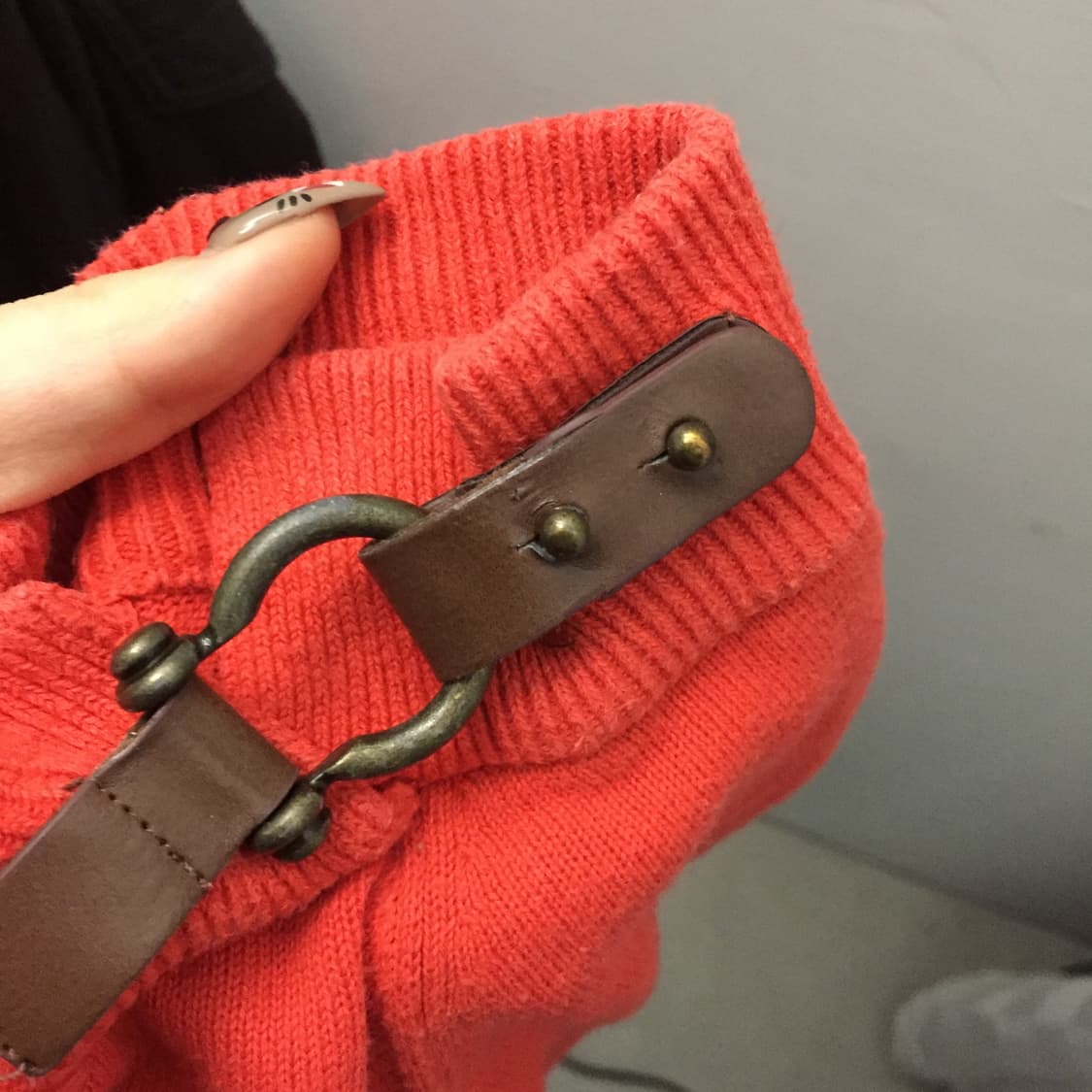 Polo 폴로랄프로렌 하구미 오렌지 버클 오프숄더 니트 상품이미지3