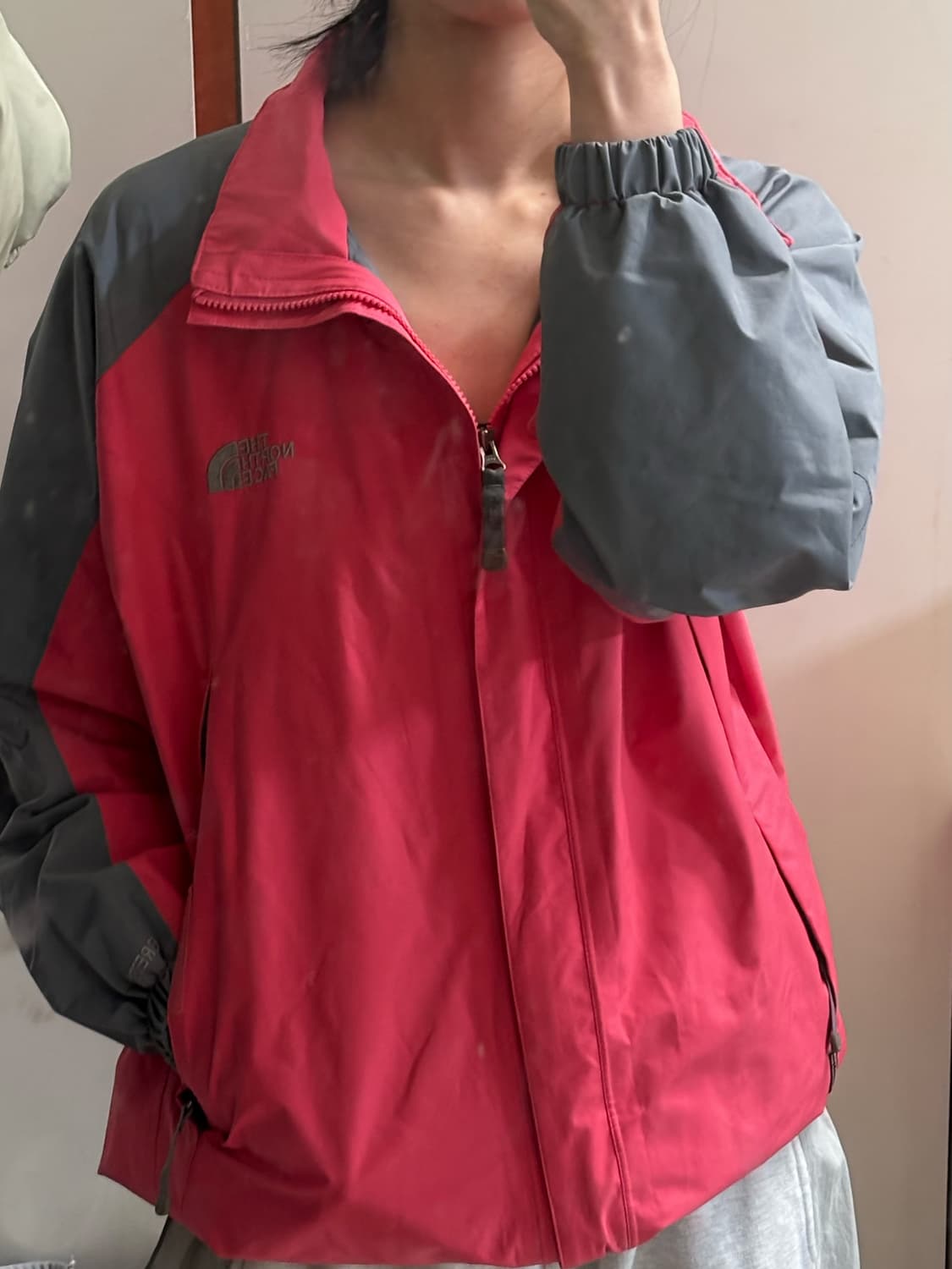 노스페이스 고어텍스 바람막이 (핑크/회색) 상품이미지2