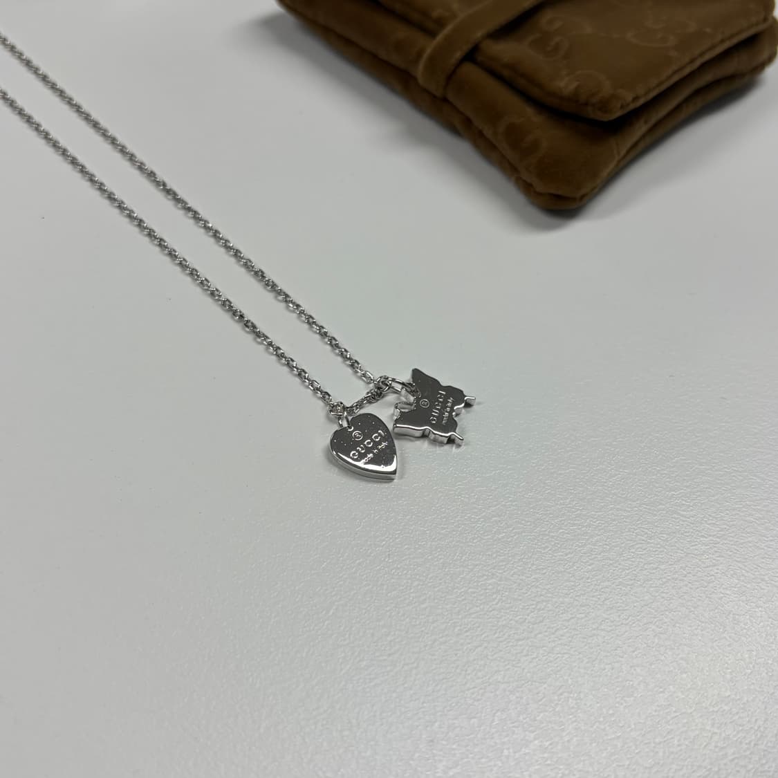 구찌 하트 나비 목걸이 상품이미지9